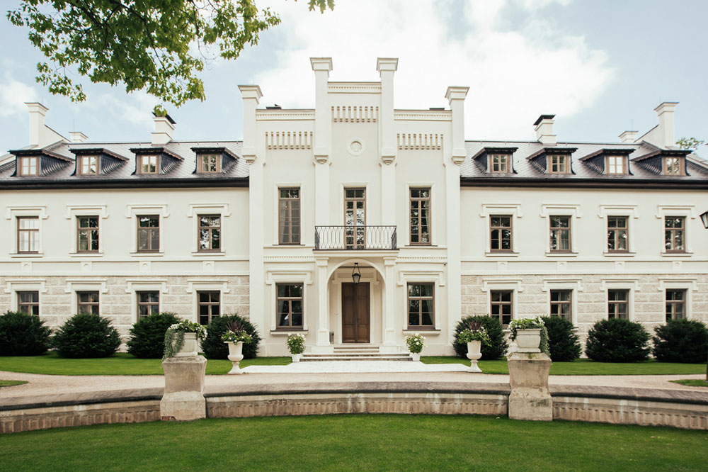 Rumene Manor | ED BOOKING